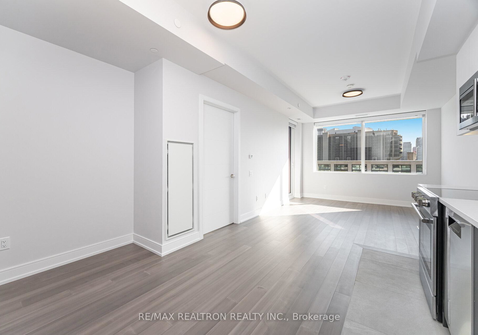 664-spadina-avenue-toronto-toronto-ontario-c13612722