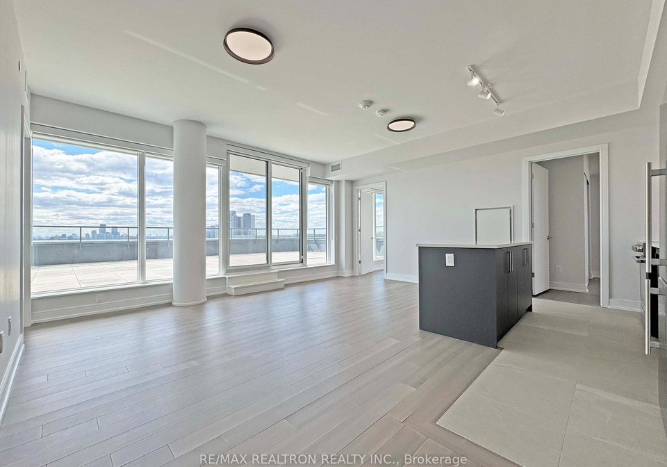 664-spadina-avenue-toronto-toronto-ontario-c13612728