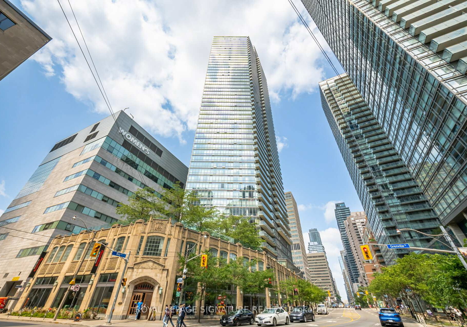832-bay-street-toronto-toronto-ontario-c13612794