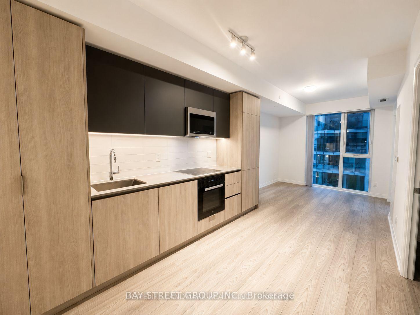 400-king-street-w-toronto-toronto-ontario-c13612964
