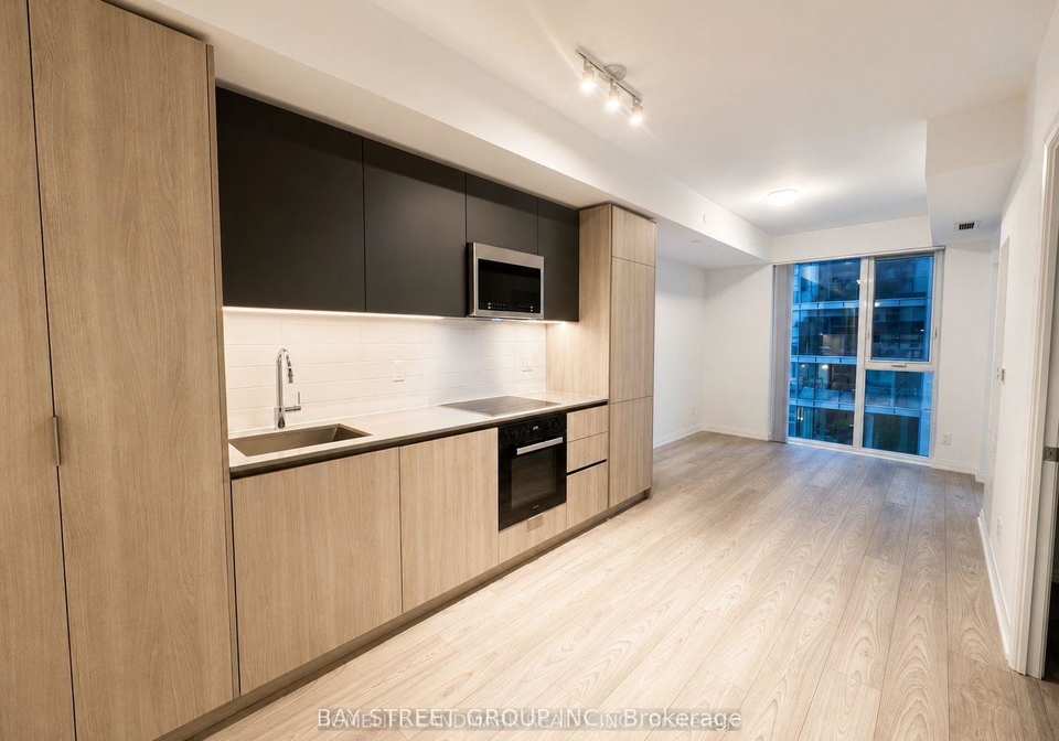 400-king-street-w-toronto-toronto-ontario-c13612964