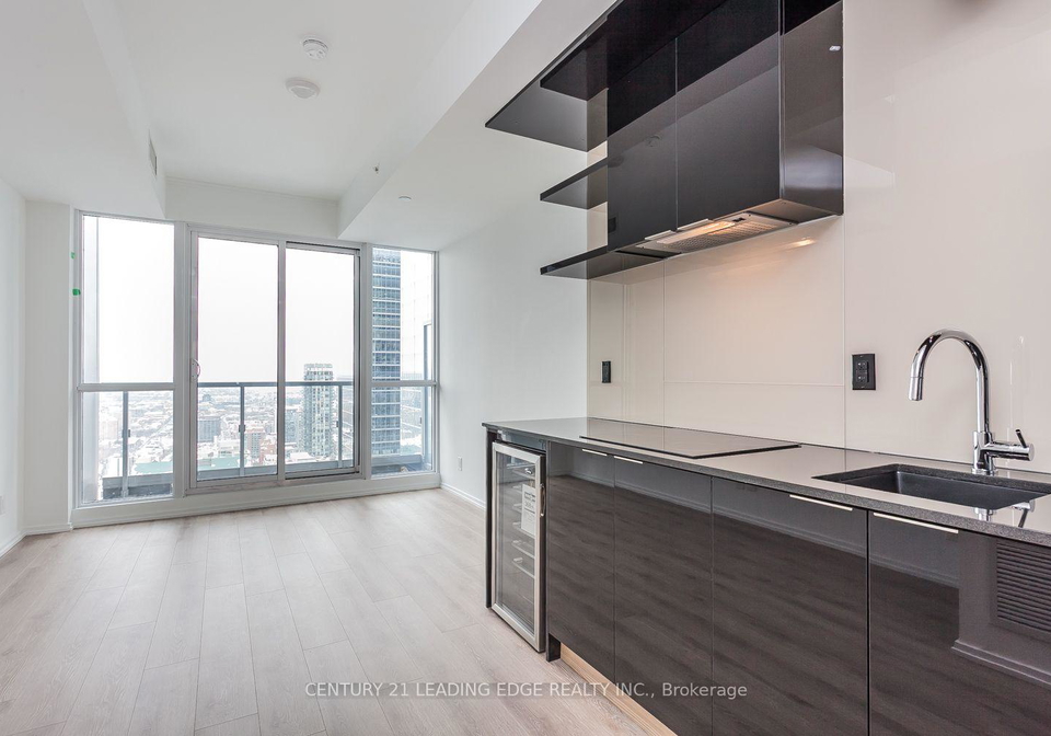 70-temperance-street-toronto-toronto-ontario-c13612974