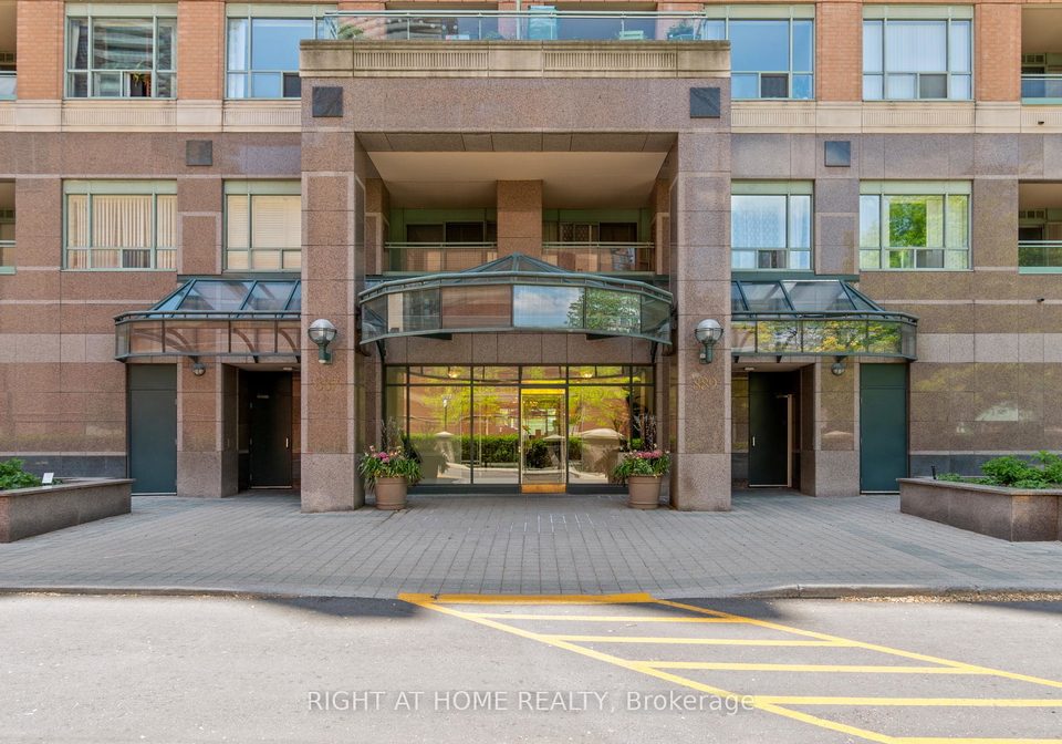 889-bay-street-toronto-toronto-ontario-c13613186
