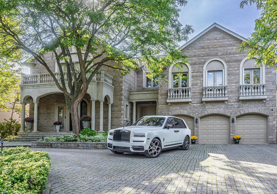 32-arjay-crescent-toronto-north-york-ontario-c13613444