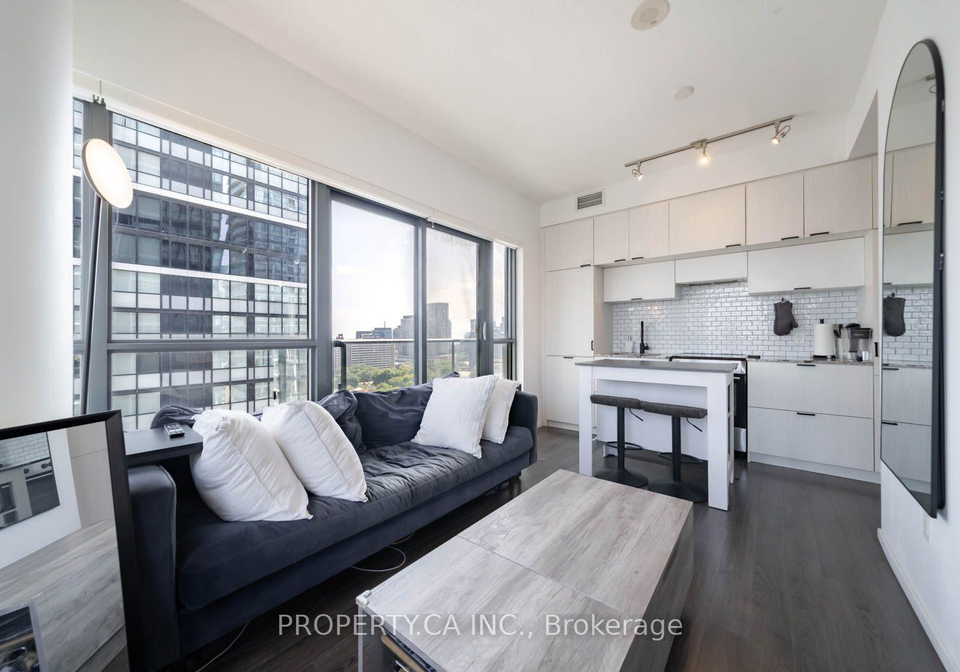159-dundas-street-e-toronto-toronto-ontario-c13613762