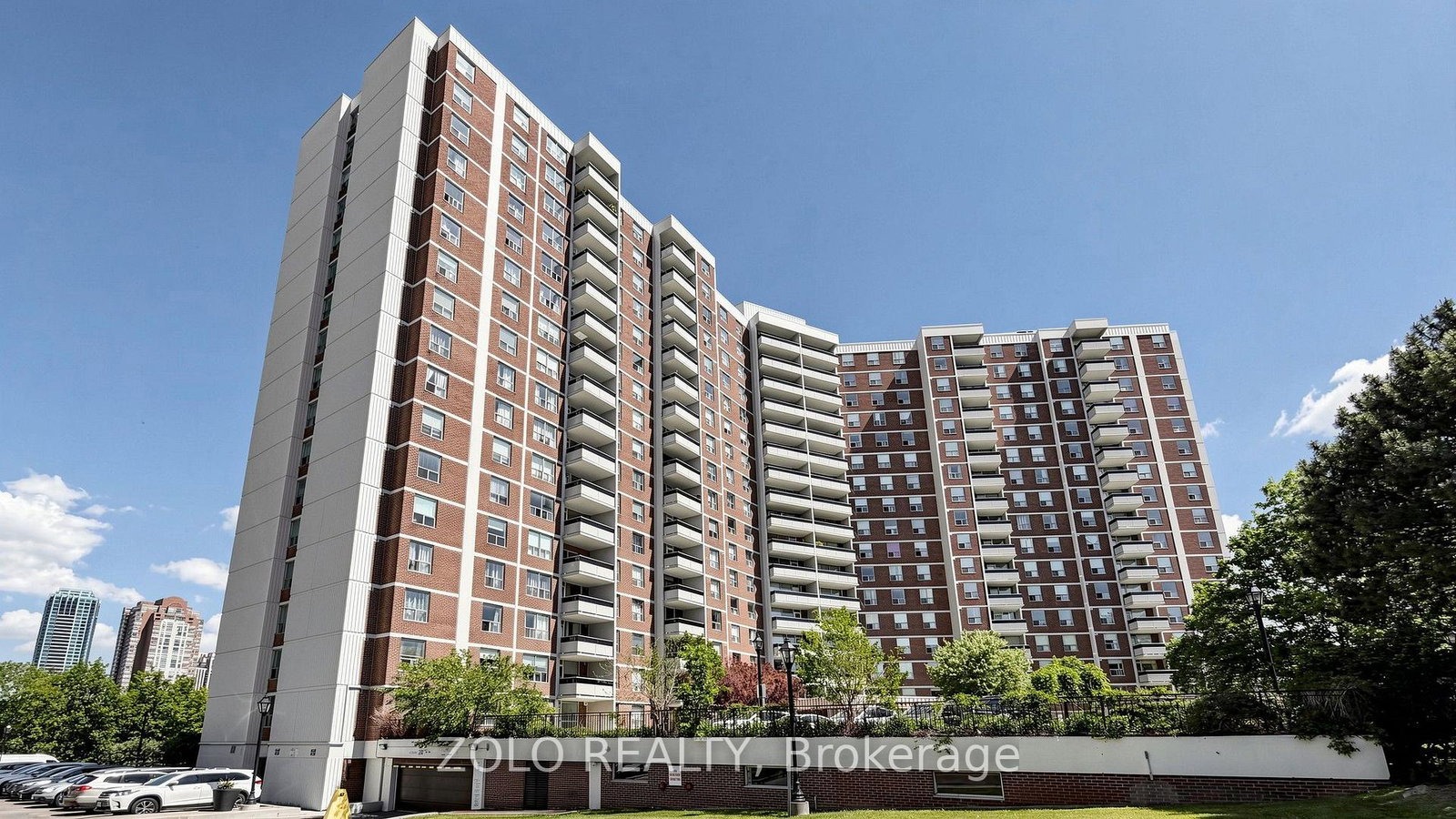 20-edgecliff-golfway-toronto-east-york-ontario-c13613868
