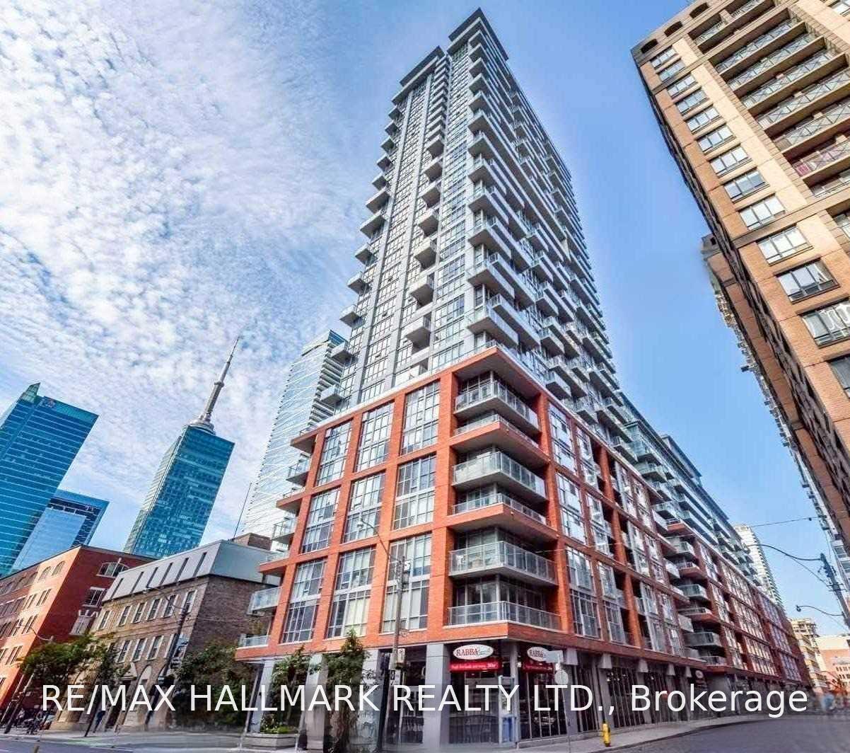 126-simcoe-street-toronto-toronto-ontario-c13614010