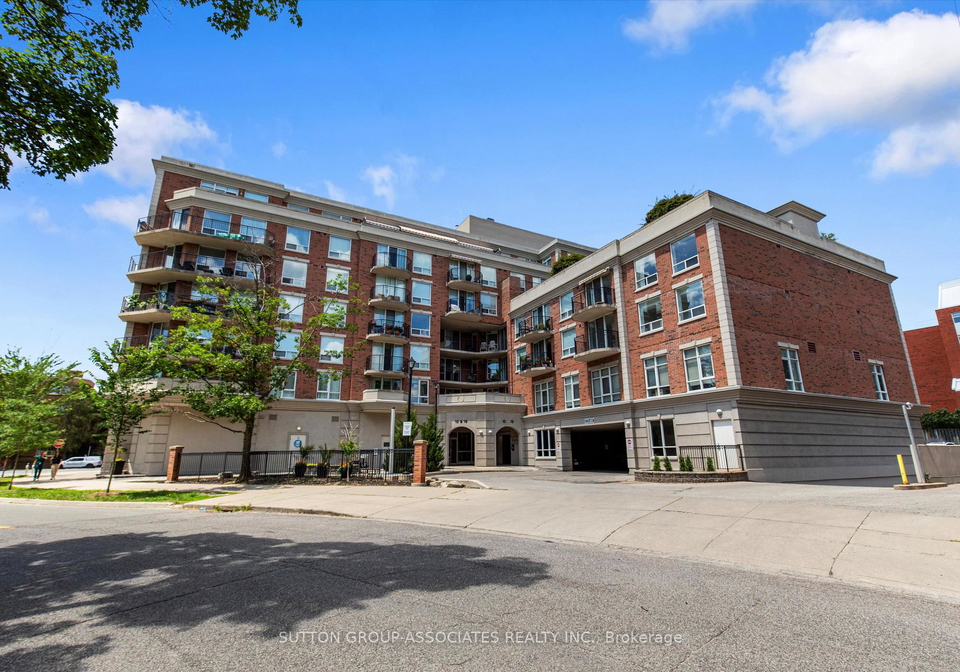 18-wanless-avenue-toronto-toronto-ontario-c13614088