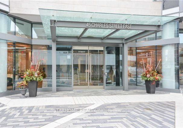 45-charles-street-e-toronto-toronto-ontario-c13614124