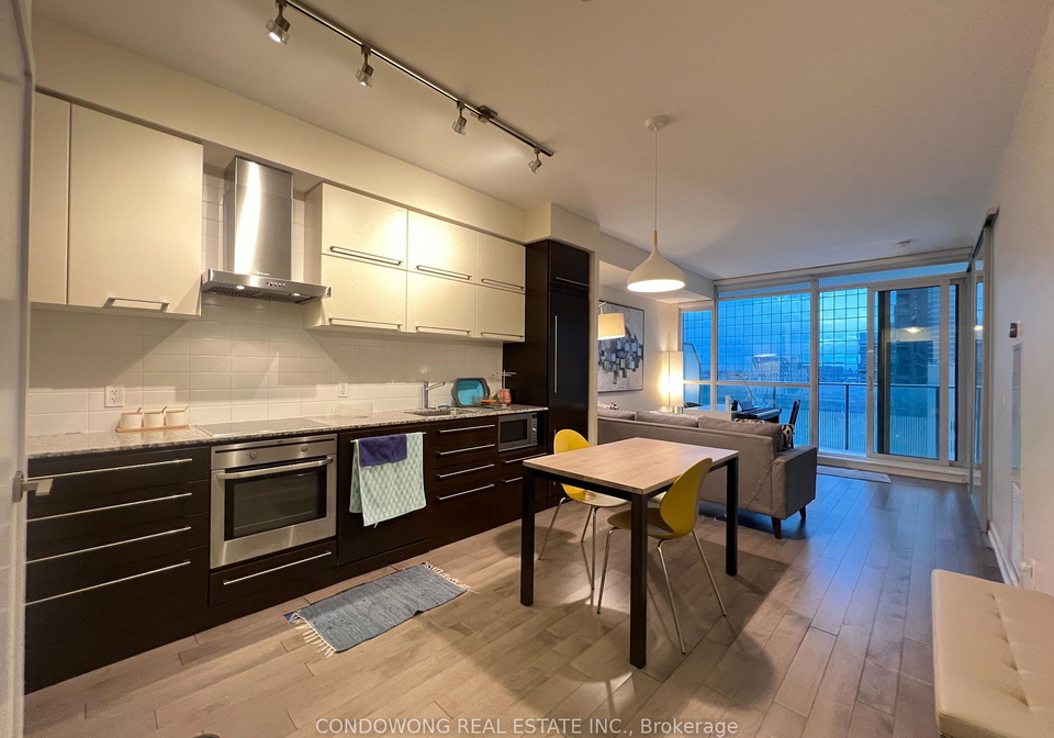 770-bay-street-toronto-toronto-ontario-c13614142