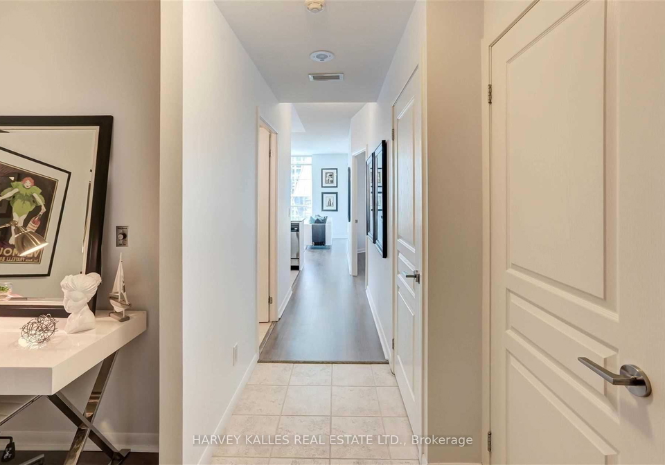 18-yonge-street-toronto-toronto-ontario-c13614316