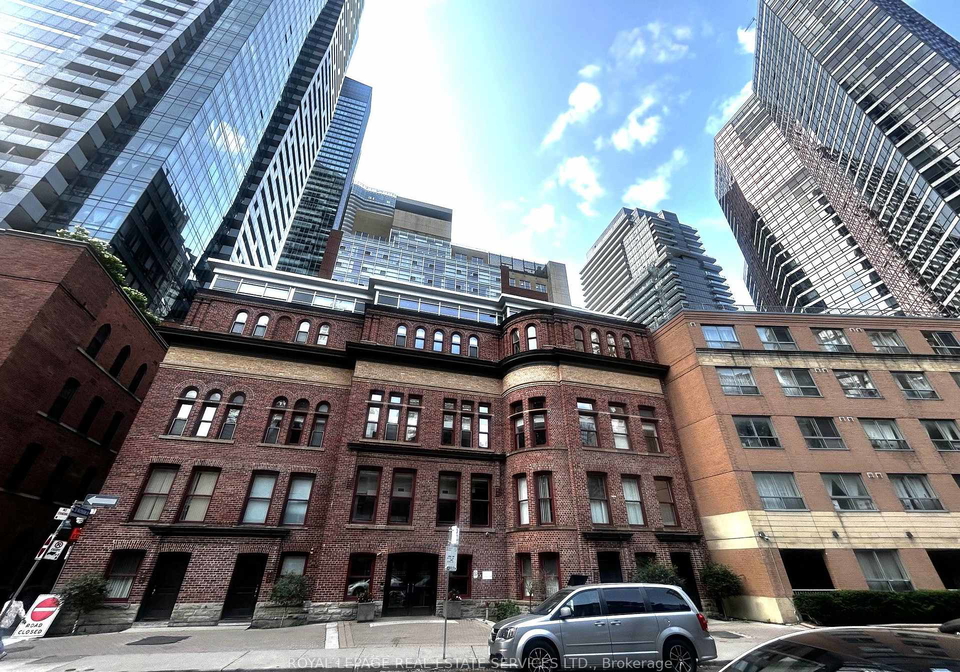 11-st-joseph-street-toronto-toronto-ontario-c13614324