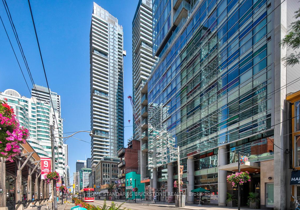375-king-street-w-toronto-toronto-ontario-c13614500