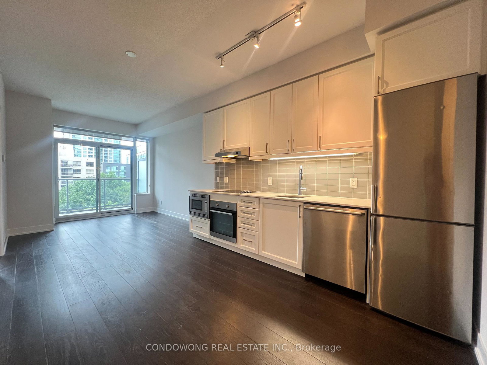 7-kenaston-gardens-toronto-north-york-ontario-c13614594