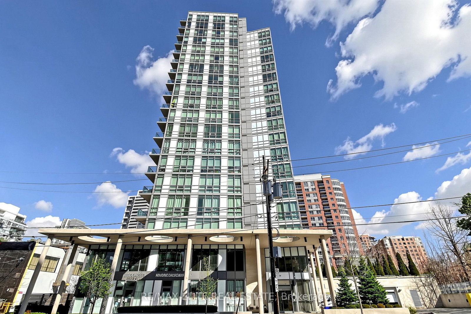 26-norton-avenue-toronto-north-york-ontario-c13614728