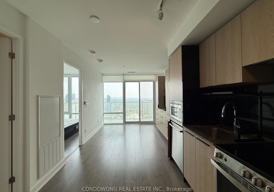501-yonge-street-toronto-toronto-ontario-c13614770