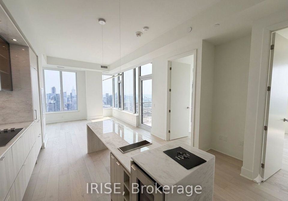11-yorkville-avenue-toronto-toronto-ontario-c13614796