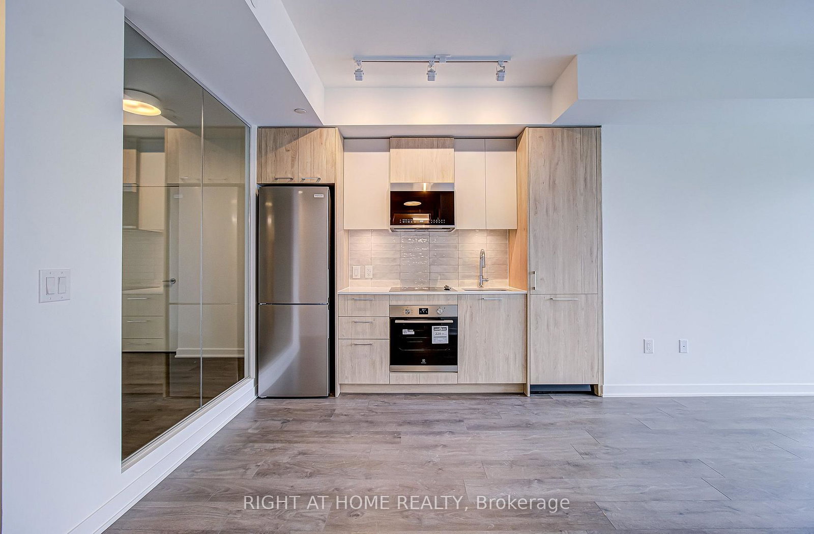 10-oak-street-toronto-toronto-ontario-c13614804