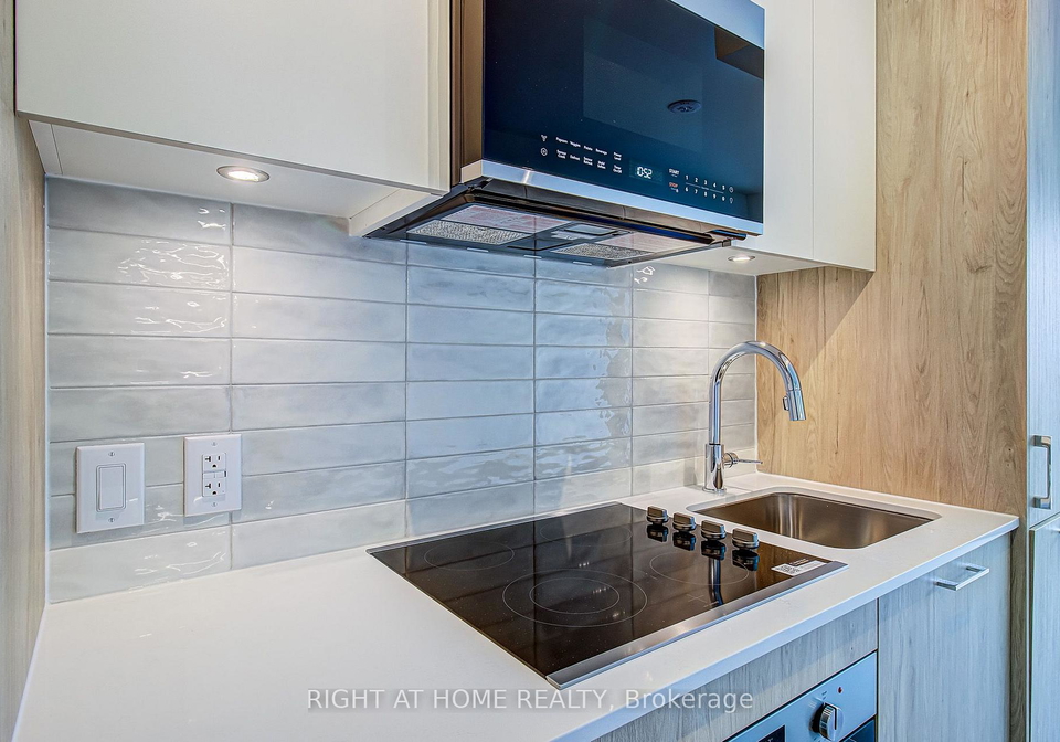 10-oak-street-toronto-toronto-ontario-c13614804
