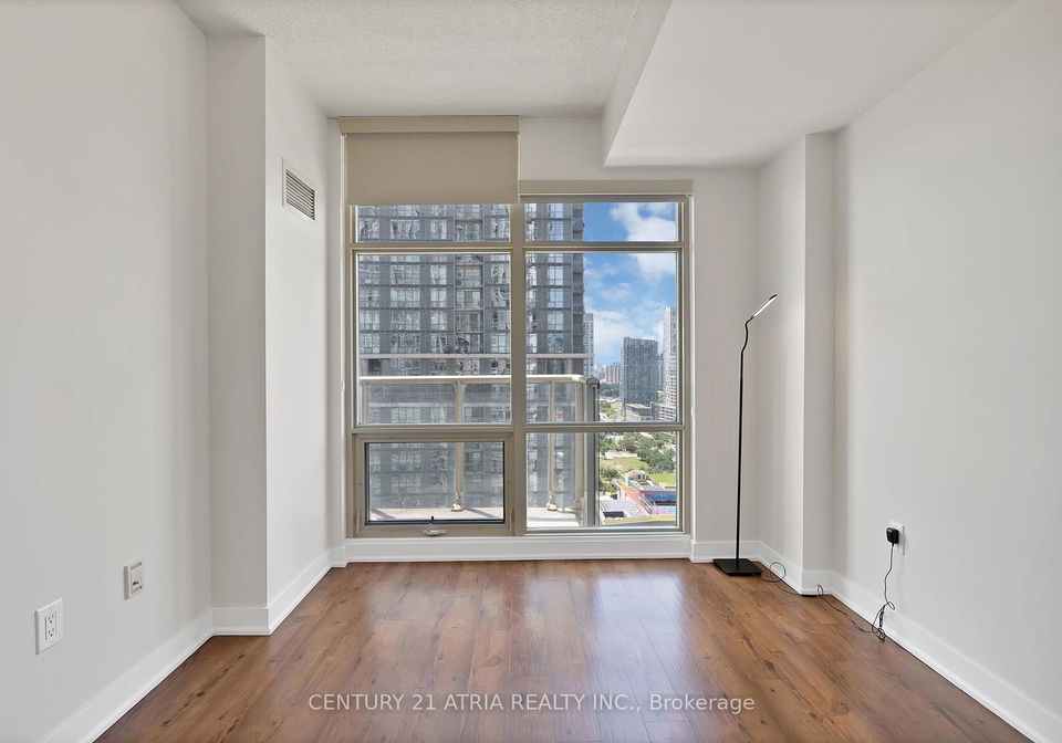 35-mariner-terrace-toronto-toronto-ontario-c13614872