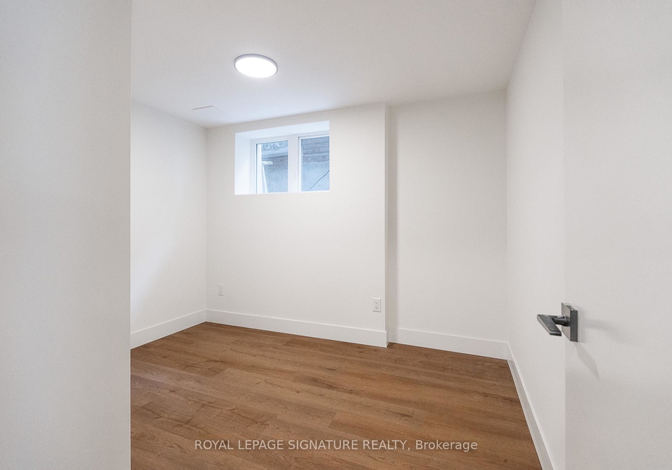 7-earnscliffe-road-toronto-toronto-ontario-c13615214