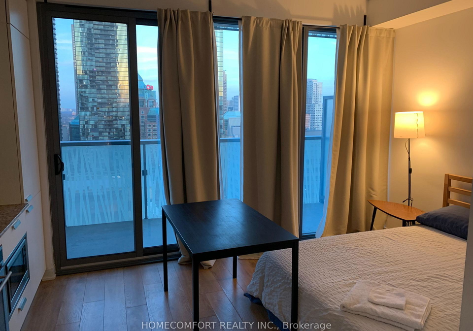 50-charles-street-e-toronto-toronto-ontario-c13615244