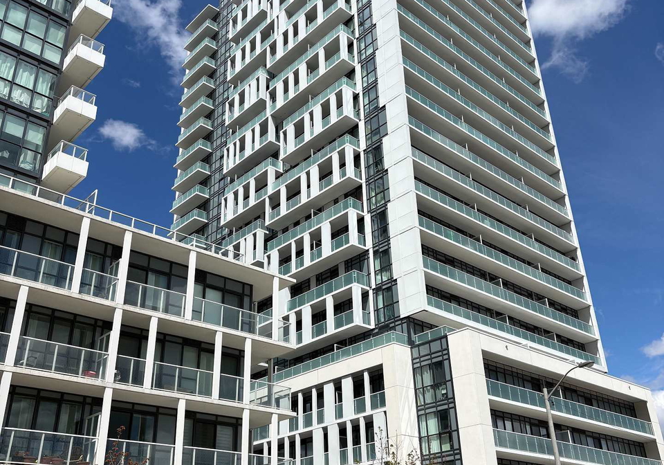 180-fairview-mall-drive-toronto-north-york-ontario-c13615260