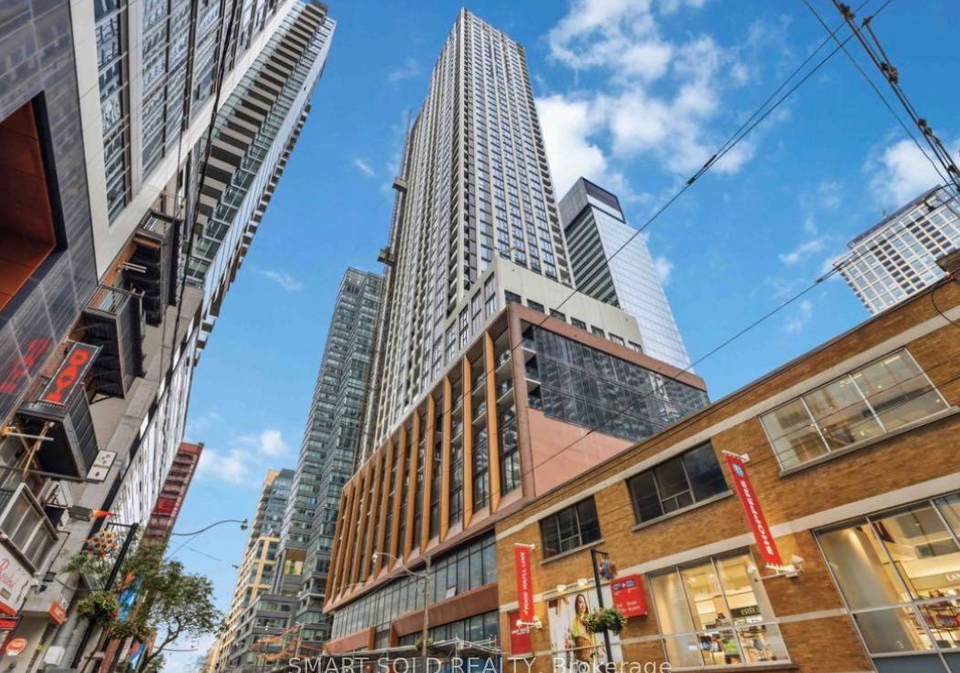 400-king-street-w-toronto-toronto-ontario-c13615392