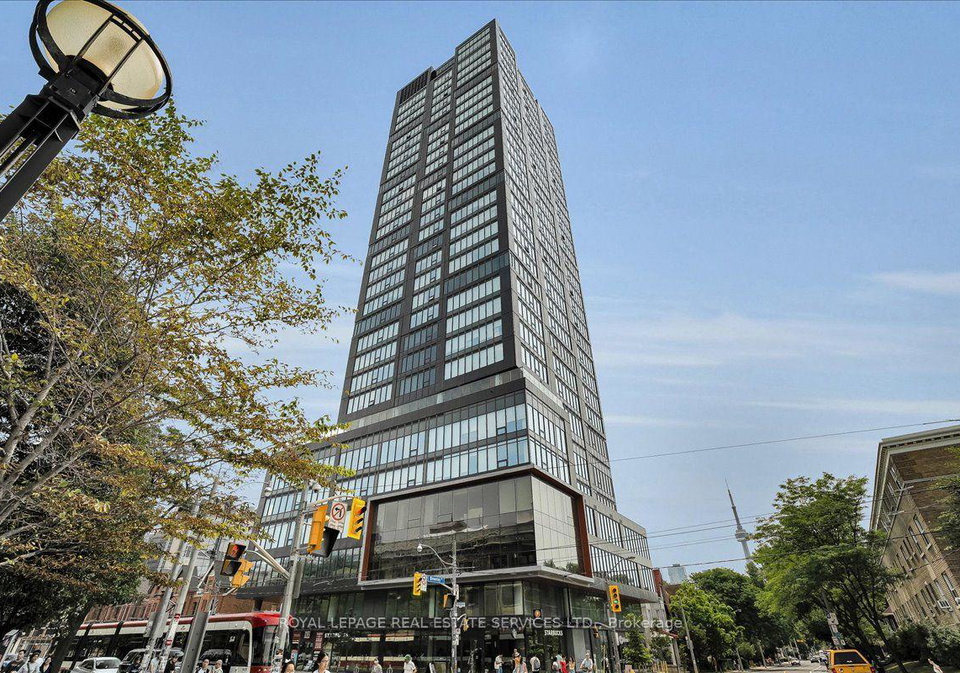 203-college-street-toronto-toronto-ontario-c13615438