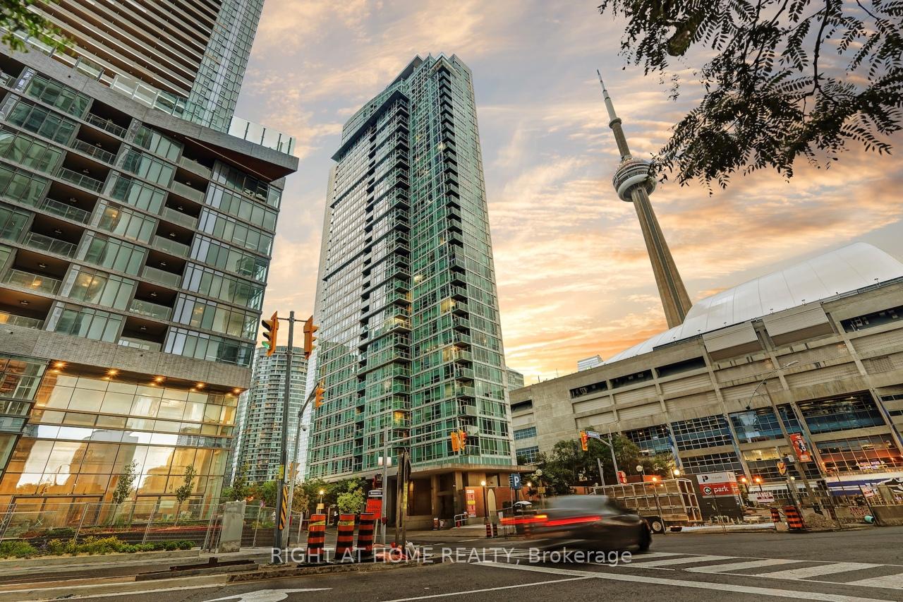 81-navy-wharf-court-toronto-toronto-ontario-c13615658