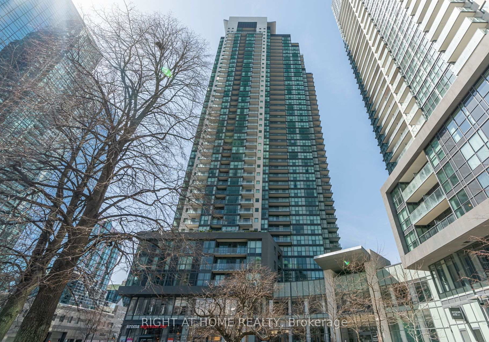 5162-yonge-street-toronto-toronto-ontario-c13615660