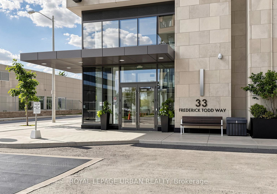 33-frederick-todd-way-toronto-east-york-ontario-c13615742