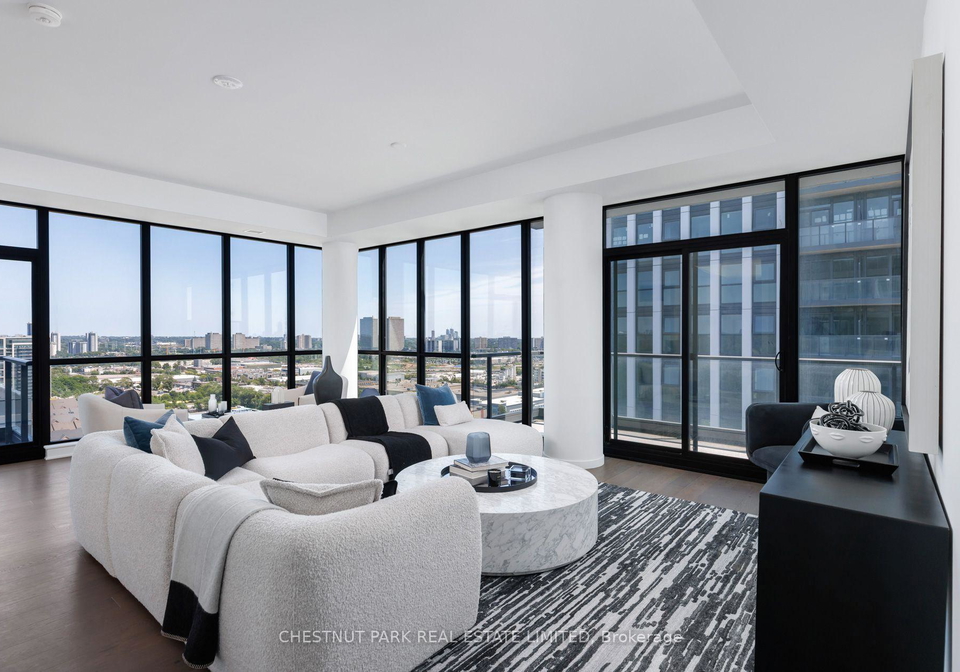 33-frederick-todd-way-toronto-east-york-ontario-c13615826