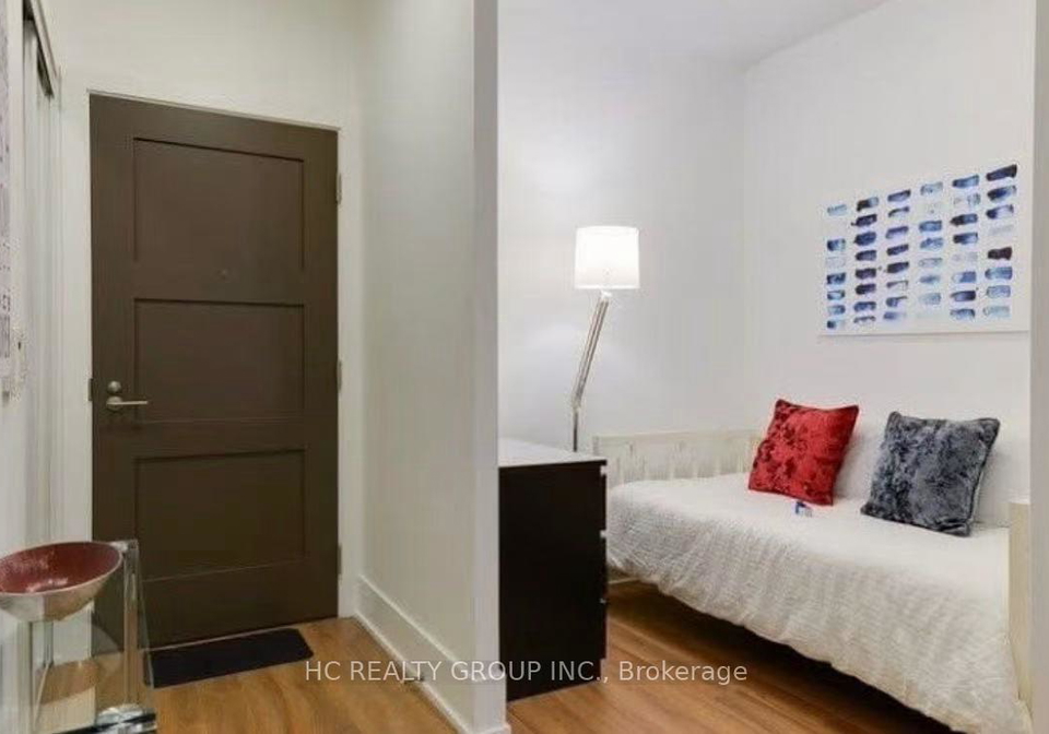 300-front-street-w-toronto-toronto-ontario-c13615934