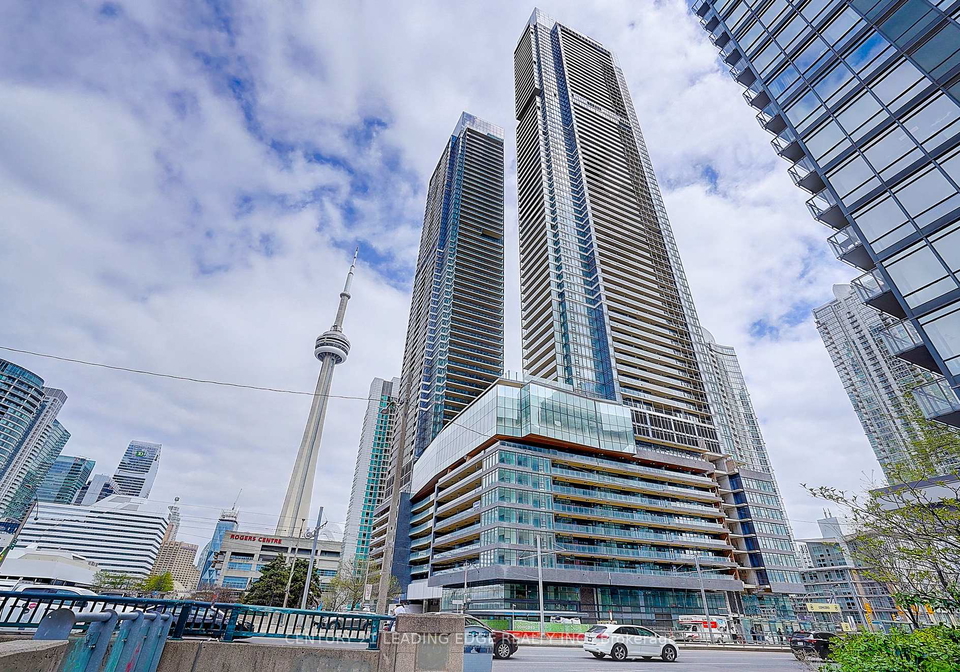 1-concord-city-place-way-toronto-toronto-ontario-c13616184