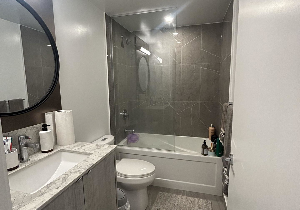 771-yonge-street-toronto-toronto-ontario-c13616462