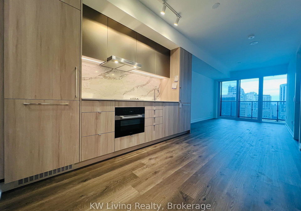771-yonge-street-toronto-toronto-ontario-c13616588