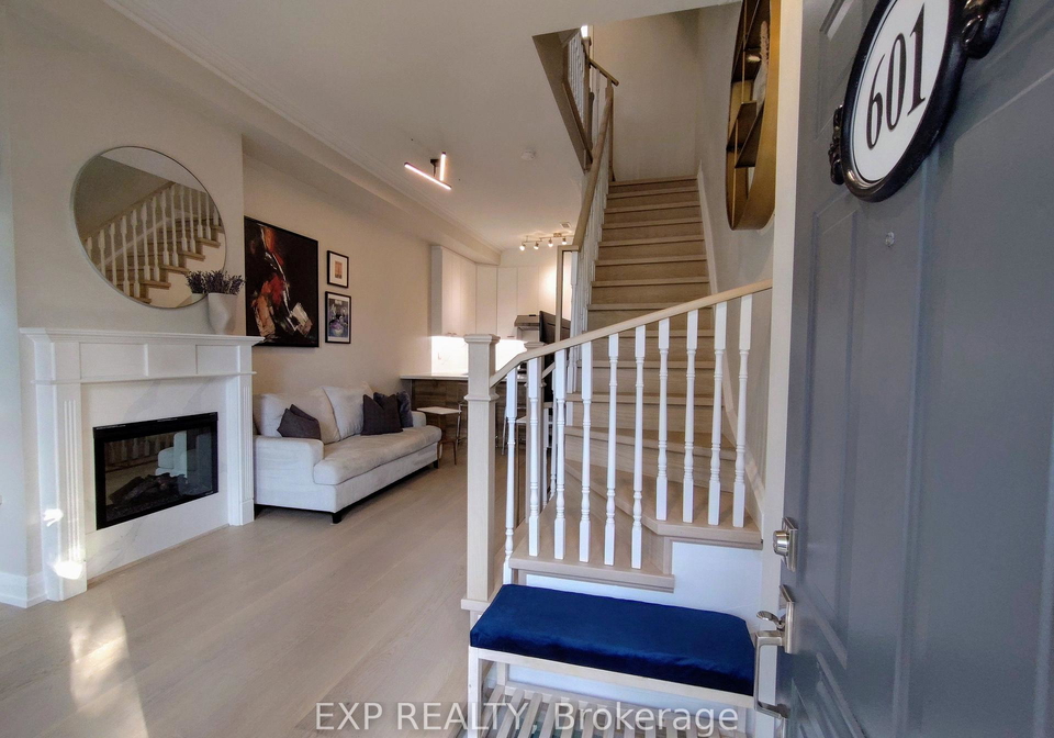 601-adelaide-street-w-toronto-toronto-ontario-c13616610
