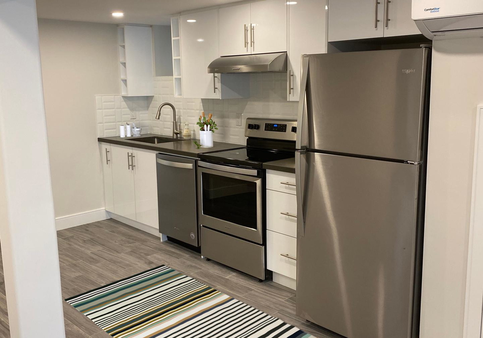 14-rosemount-avenue-toronto-toronto-ontario-c13616722