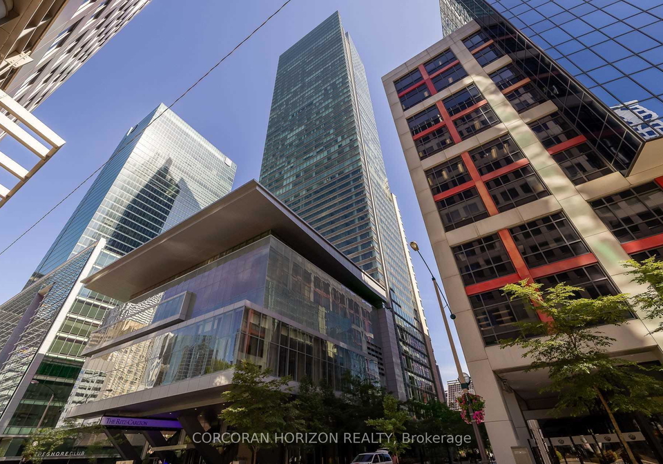 183-wellington-street-w-toronto-toronto-ontario-c13616768