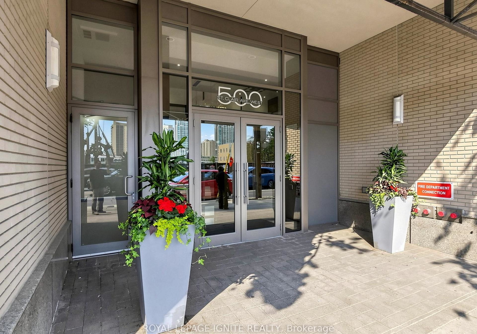500-stclair-avenue-w-toronto-toronto-ontario-c13617138