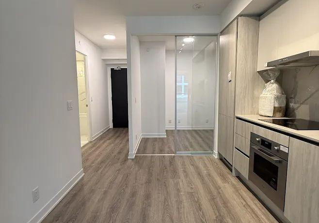 180-front-street-e-toronto-toronto-ontario-c13617248