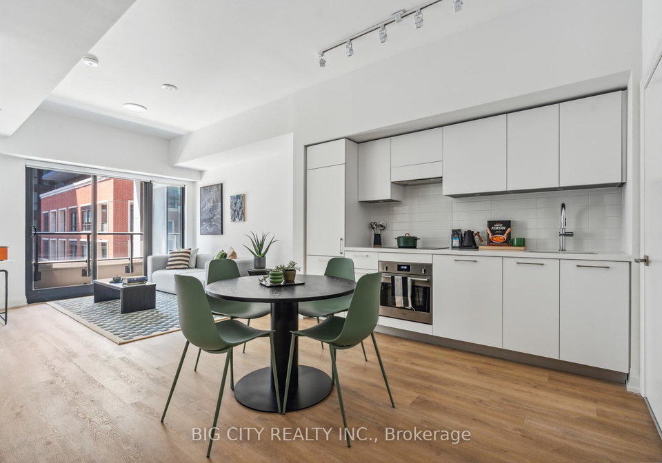 36-brentcliffe-road-toronto-east-york-ontario-c13617282
