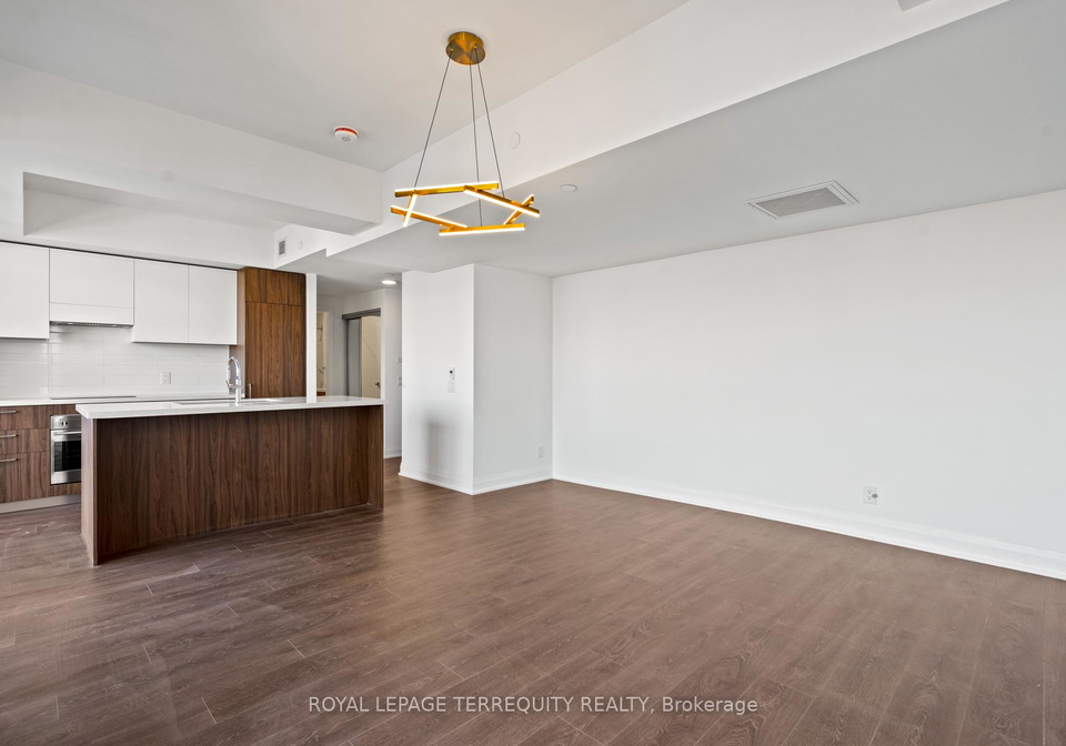 33-frederick-todd-way-toronto-east-york-ontario-c13617346