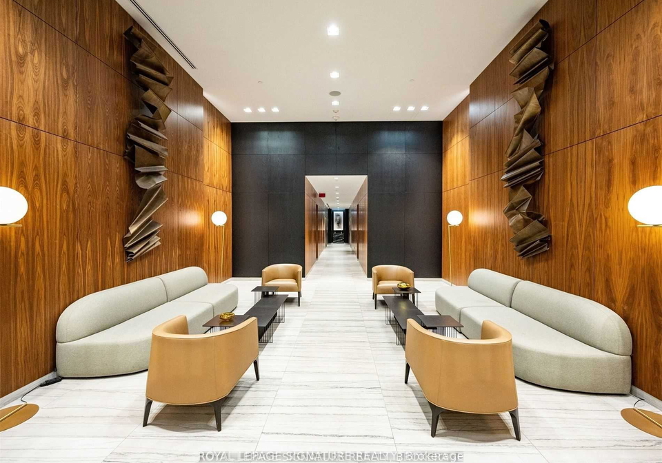 8-eglinton-avenue-e-toronto-toronto-ontario-c13617480