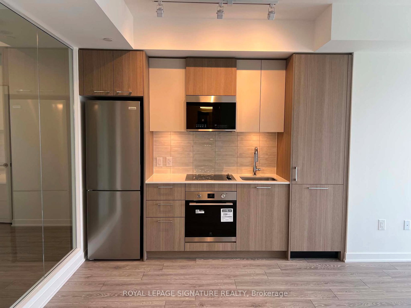 10-oak-street-toronto-toronto-ontario-c13617558