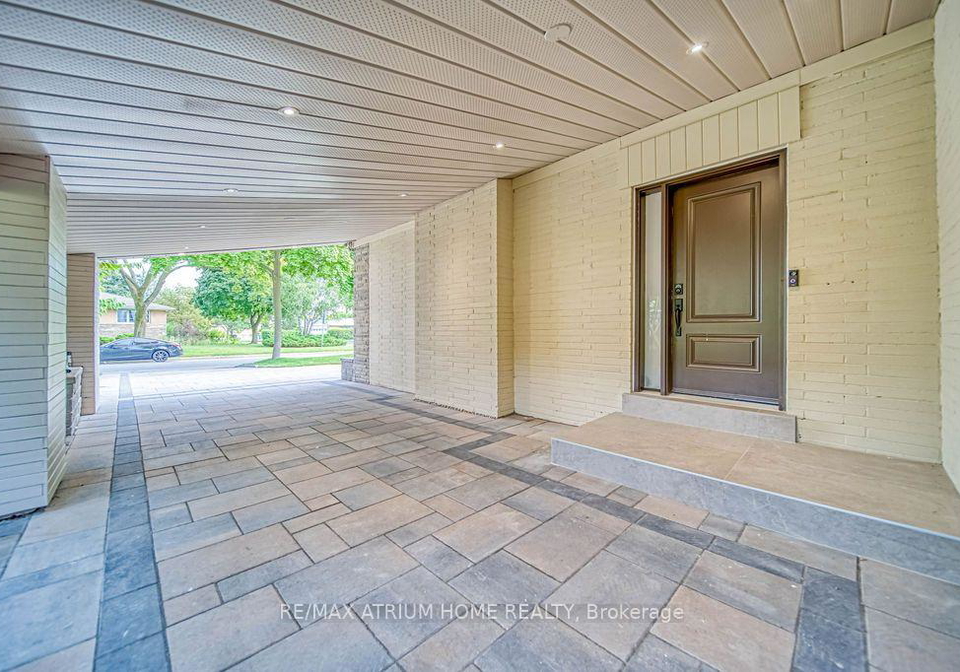 4-palomino-crescent-toronto-north-york-ontario-c13617752