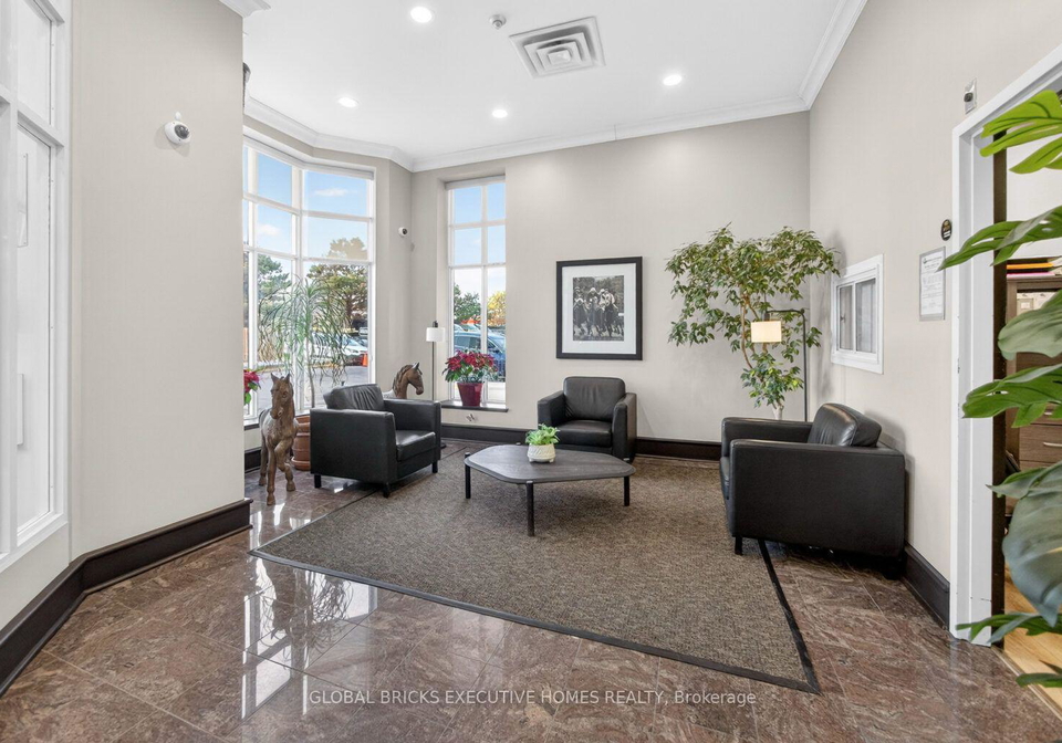 21-overlea-boulevard-toronto-east-york-ontario-c13617894