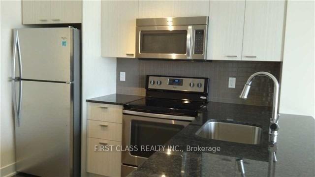 88-sheppard-avenue-e-toronto-north-york-ontario-c13618152