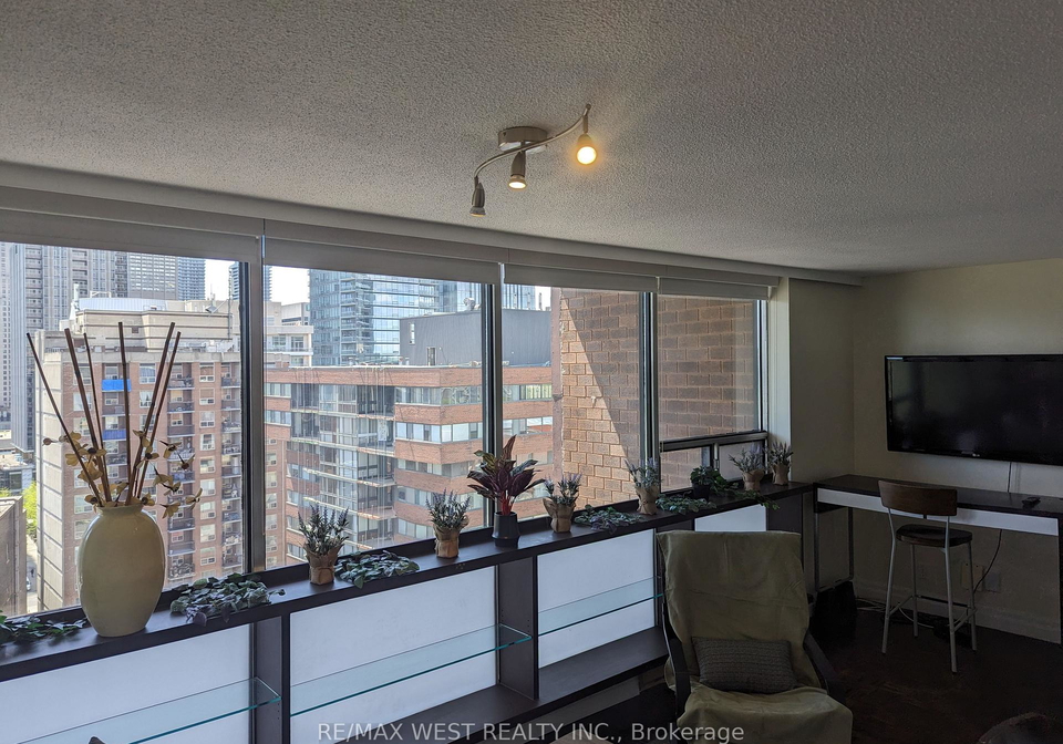 914-yonge-street-toronto-toronto-ontario-c13618500